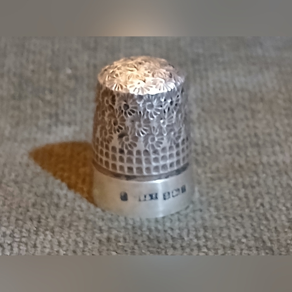 Sterling Silver Thimble with Intricate Design